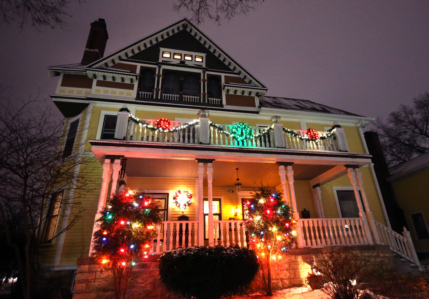 950 Cass St.